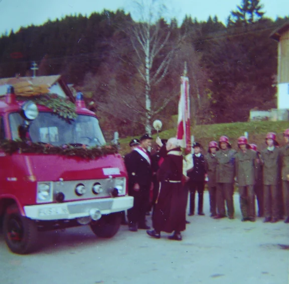 Fahrzeugweihe 1972.png